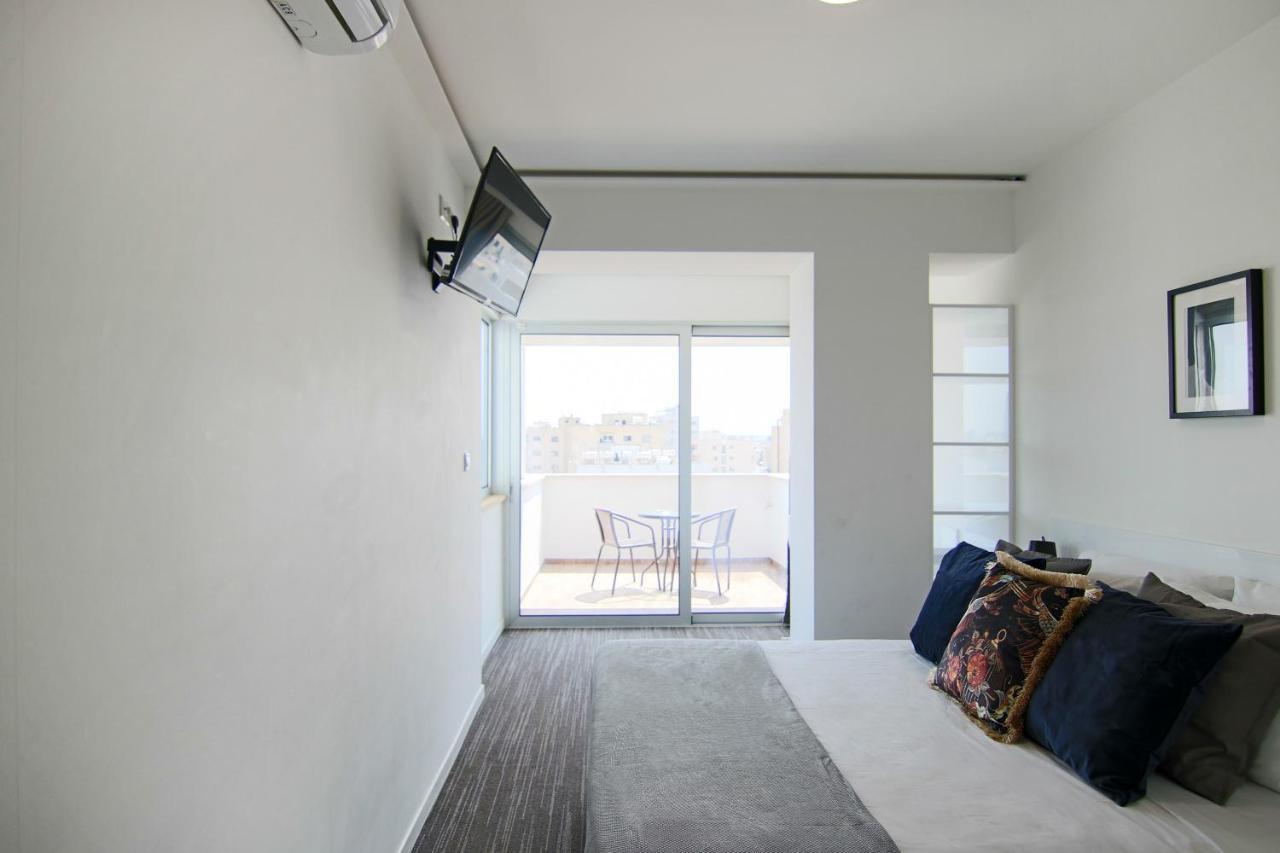 Phaedrus Living: Luxury 509 * Nicosia